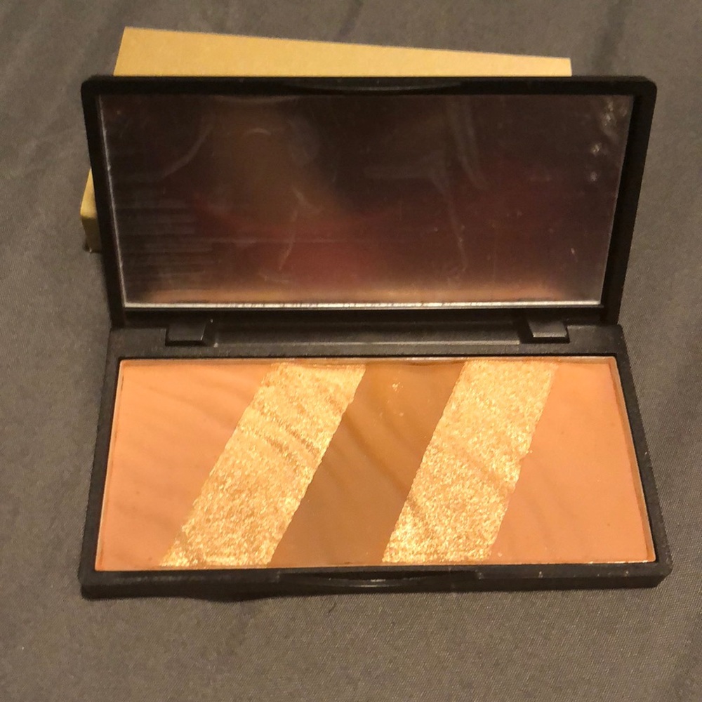 Beaute basics bronze essentials never used